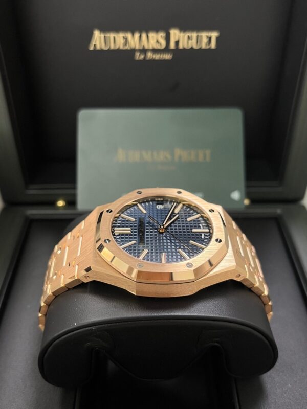 Audemars Piguet Royal Oak Selfwinding "50th Anniversary" Blue Dial 15510OR.OO.1320OR.01 - Image 6
