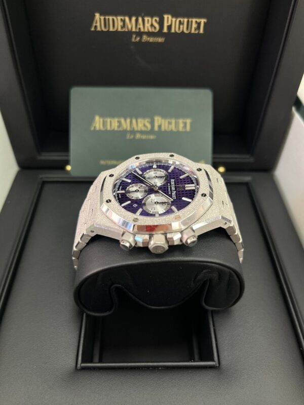 Audemars Piguet Royal Oak Selfwinding Chronograph Frosted White Gold Purple Dial LIMITED EDITION OF 200 (Ref # 26331BC.GG.1224BC.01) - Image 8