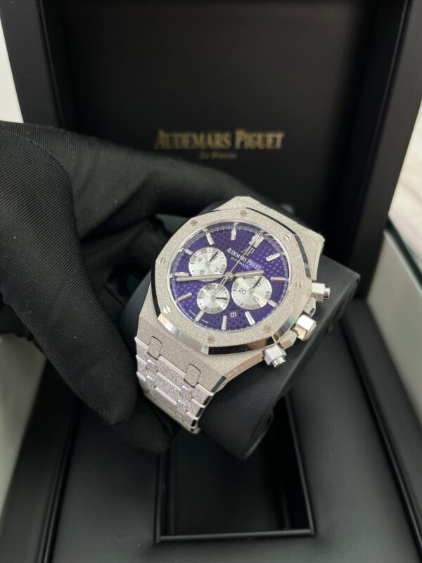 Audemars Piguet Royal Oak Selfwinding Chronograph Frosted White Gold Purple Dial LIMITED EDITION OF 200 (Ref # 26331BC.GG.1224BC.01) - Image 10