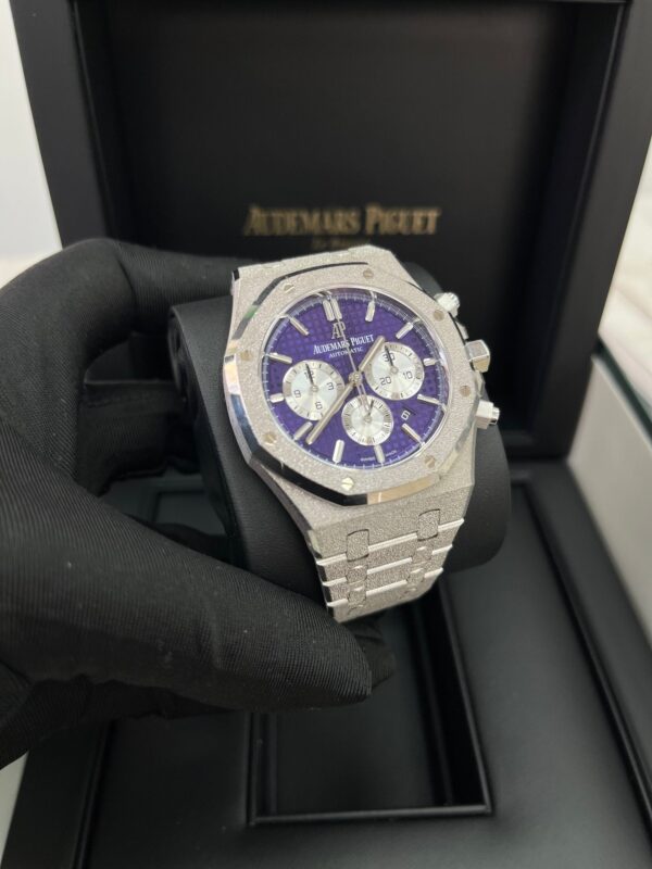 Audemars Piguet Royal Oak Selfwinding Chronograph Frosted White Gold Purple Dial LIMITED EDITION OF 200 (Ref # 26331BC.GG.1224BC.01) - Image 9
