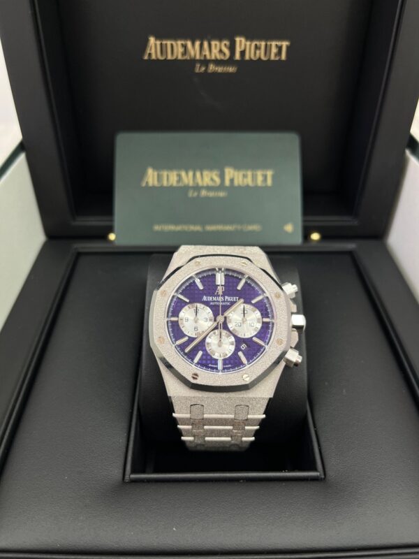 Audemars Piguet Royal Oak Selfwinding Chronograph Frosted White Gold Purple Dial LIMITED EDITION OF 200 (Ref # 26331BC.GG.1224BC.01) - Image 3
