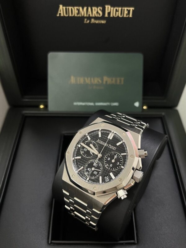 Audemars Piguet Royal Oak Selfwinding Chronograph Steel Black Dial 41mm Reference 26240ST.OO.1320ST.06 - Image 11