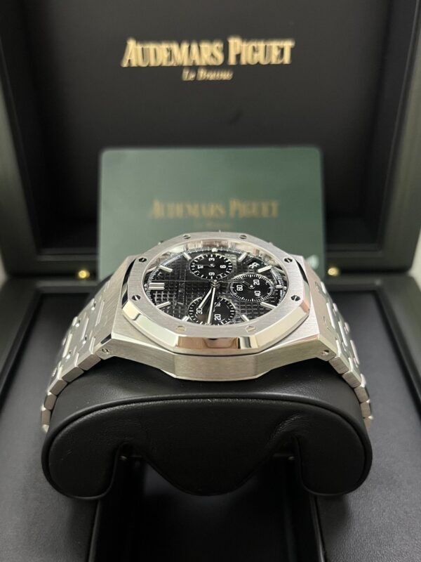 Audemars Piguet Royal Oak Selfwinding Chronograph Steel Black Dial 41mm Reference 26240ST.OO.1320ST.06 - Image 9