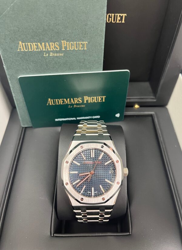 Audemars Piguet Royal Oak 41mm Stainless Steel Blue Dial 15510ST.OO.1320ST.06 - Image 3