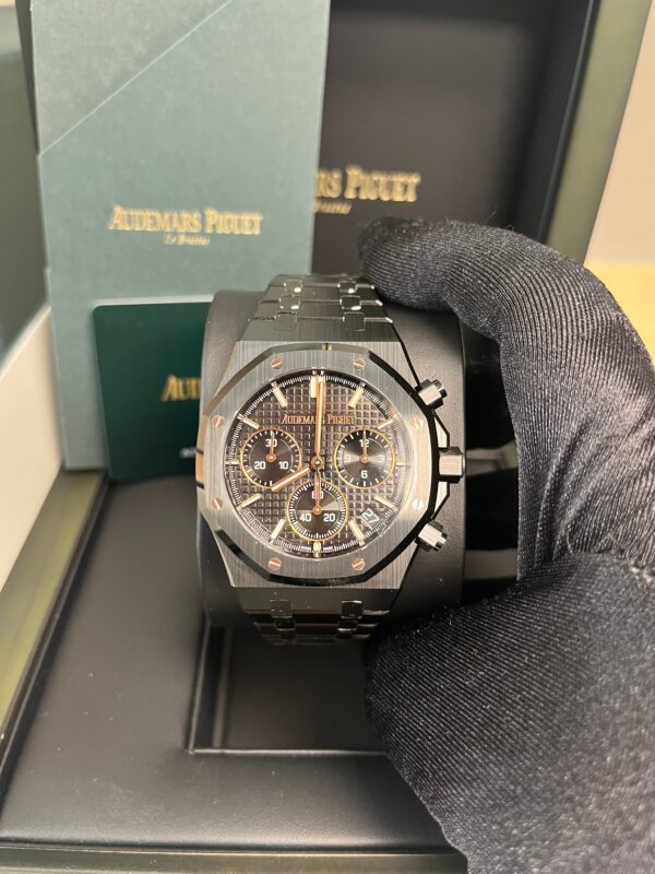 Audemars Piguet Royal Oak Chronograph 41mm Ceramic 26240CE.OO.1225CE.01 - Image 2