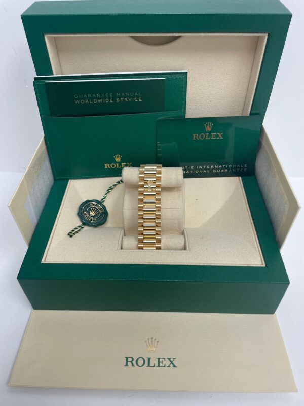 Rolex Yellow Gold Day-Date 40 Watch - Yellow Gold Bezel - Champagne Baguette Diamond Dial - President Bracelet ( Ref# 228348RBR) - Image 4