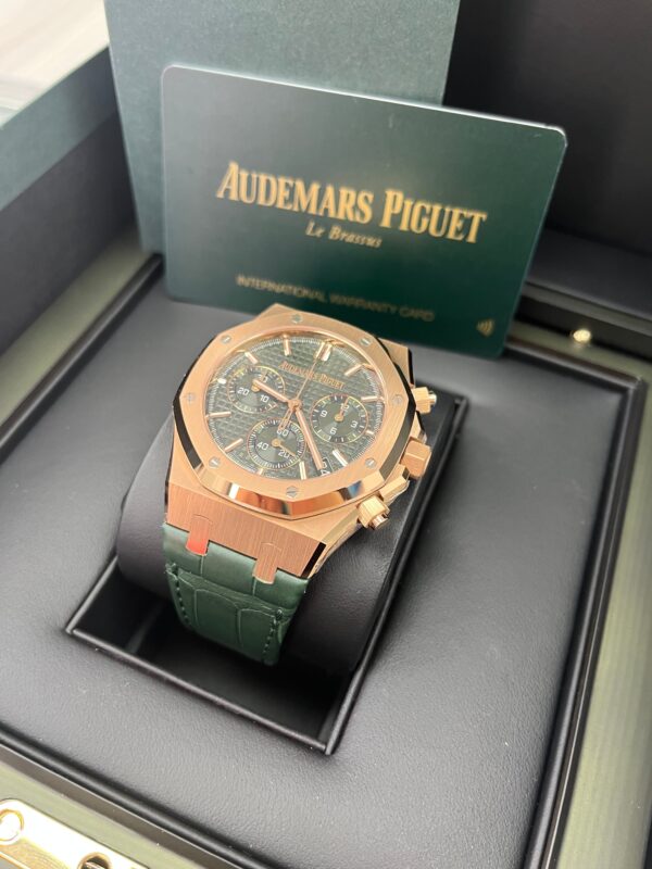Audemars Piguet Royal Oak Chronograph Green Dial 26240OR.OO.D404CR.02 - Image 11