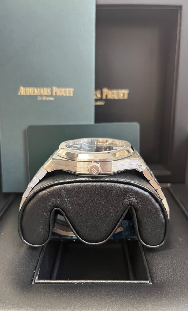 Audemars Piguet Royal Oak Selfwinding "50TH ANNIVERSARY" BLUE DIAL STAINLESS STEEL 41MM 15510ST.OO.1320ST.01 - Image 6