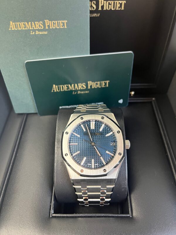 Audemars Piguet Royal Oak Selfwinding "50TH ANNIVERSARY" BLUE DIAL STAINLESS STEEL 41MM 15510ST.OO.1320ST.01 - Image 3