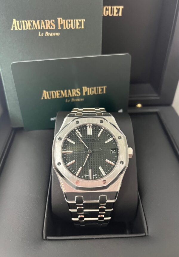Audemars Piguet Royal Oak Selfwinding 41 mm Stainless Steel Green Dial 15510ST.OO.1320ST.09 - Image 8