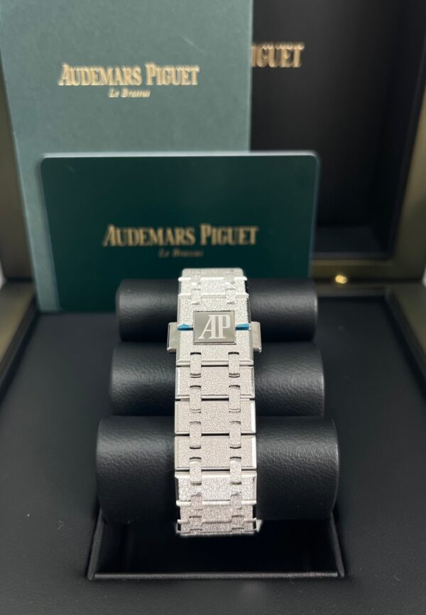 Audemars Piguet ROYAL OAK DOUBLE BALANCE WHEEL OPENWORKED Frosted Skeleton 37mm (Ref # 15466BC.GG.1259BC.01) - Image 6