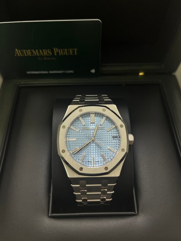 Audemars Piguet Royal Oak Limited Edition of 100 Ice Blue Baguette Dial 15510BC.OO.1320BC.01 - Image 5