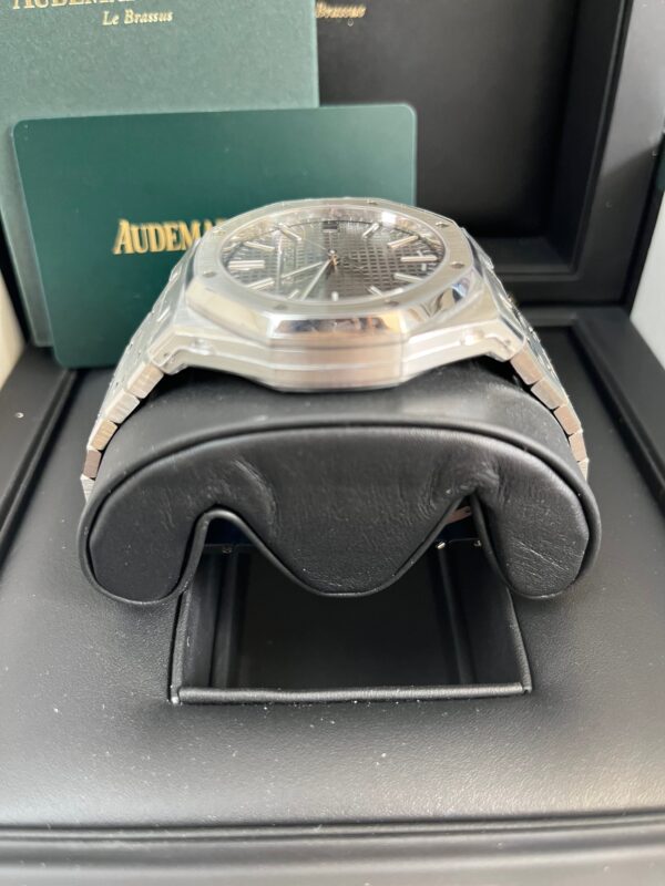 Audemars Piguet ROYAL OAK SELFWINDING "50TH ANNIVERSARY Grey dial 15510ST.OO.1320ST.05 - Image 6