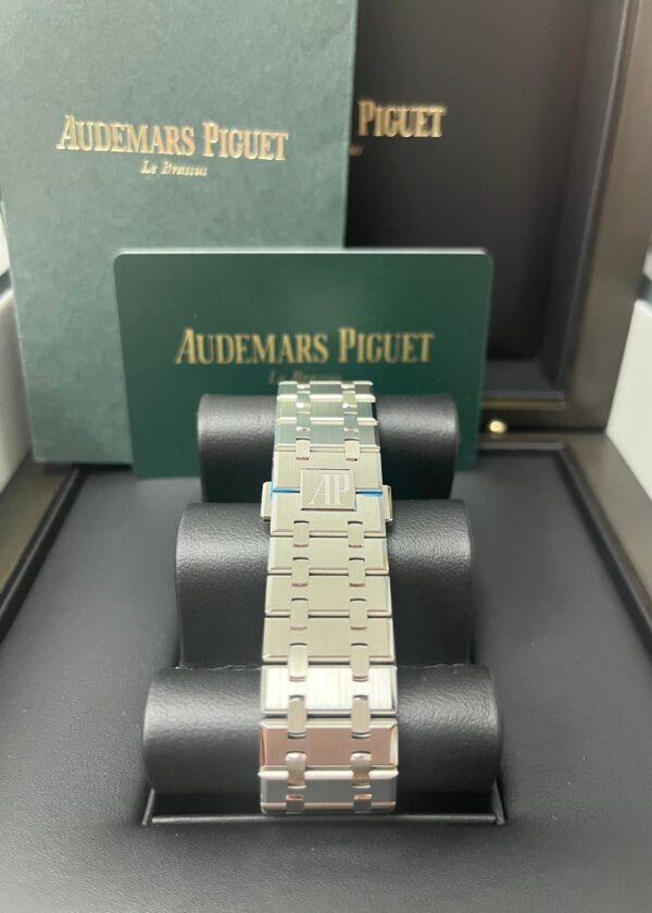 Audemars Piguet Royal Oak Chronograph White Dial 26240ST.OO.1320ST.07 - Image 2