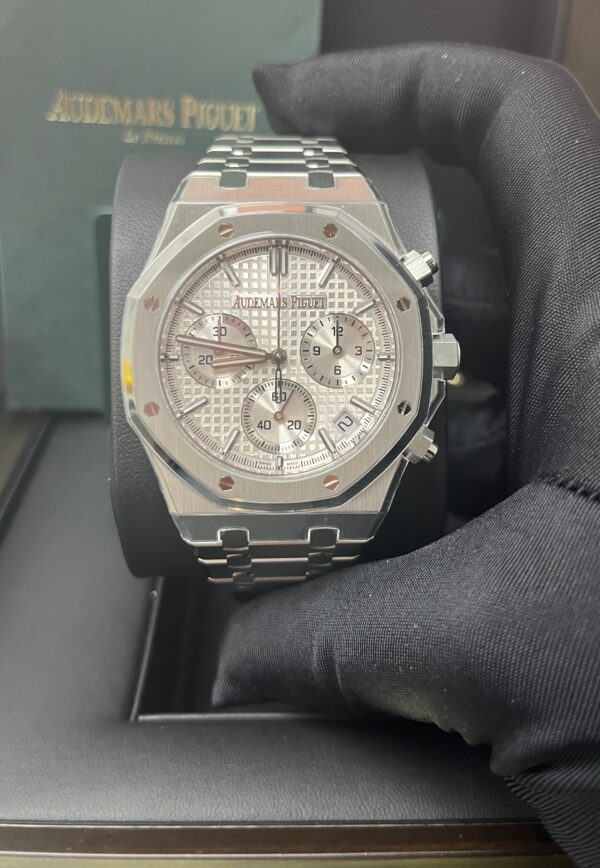 Audemars Piguet Royal Oak Chronograph White Dial 26240ST.OO.1320ST.07 - Image 8