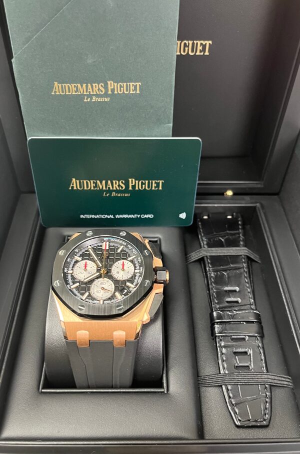 Audemars Piguet Royal Oak Offshore Selfwinding Chronograph (Ref # 26420RO.OO.A002CA.01) - Image 10