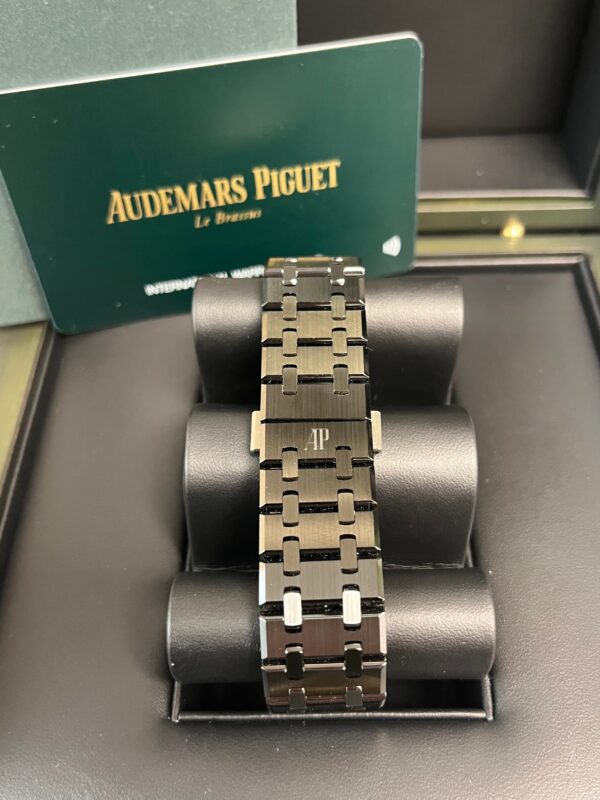 Audemars Piguet Royal Oak Chronograph 41mm Ceramic 26240CE.OO.1225CE.01 - Image 10