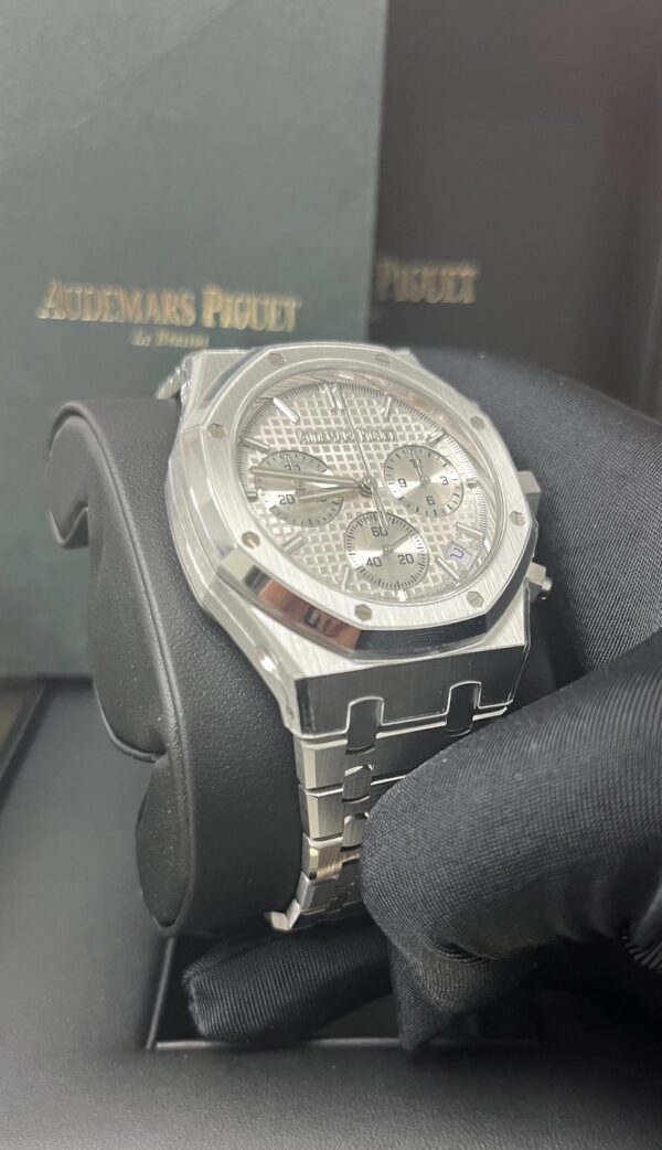 Audemars Piguet Royal Oak Chronograph White Dial 26240ST.OO.1320ST.07 - Image 7