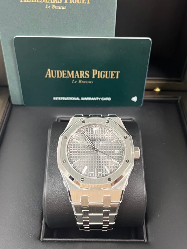 Audemars Piguet Royal Oak "50th Anniversary" 37mm Grey Dial Reference 15550ST.OO.1356ST.03 - Image 2