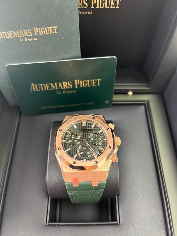 Audemars Piguet Royal Oak Chronograph Green Dial 26240OR.OO.D404CR.02 - Image 14