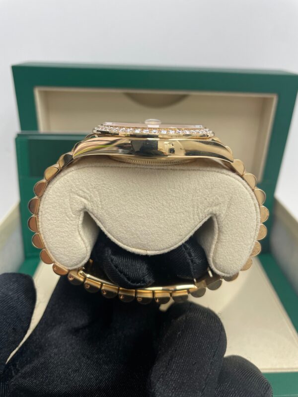 Rolex Yellow Gold Day-Date 40 Watch - Yellow Gold Bezel - Champagne Baguette Diamond Dial - President Bracelet ( Ref# 228348RBR) - Image 8