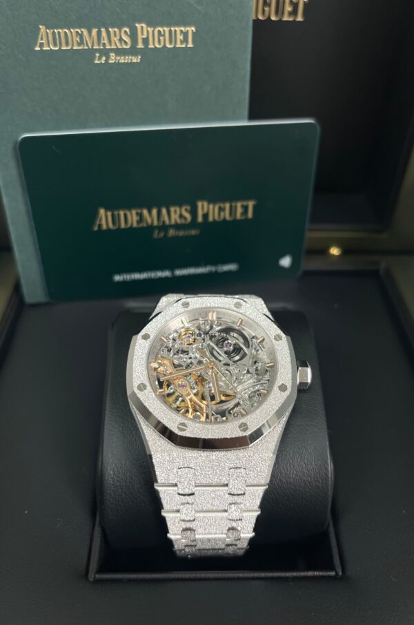 Audemars Piguet ROYAL OAK DOUBLE BALANCE WHEEL OPENWORKED Frosted Skeleton 37mm (Ref # 15466BC.GG.1259BC.01) - Image 7