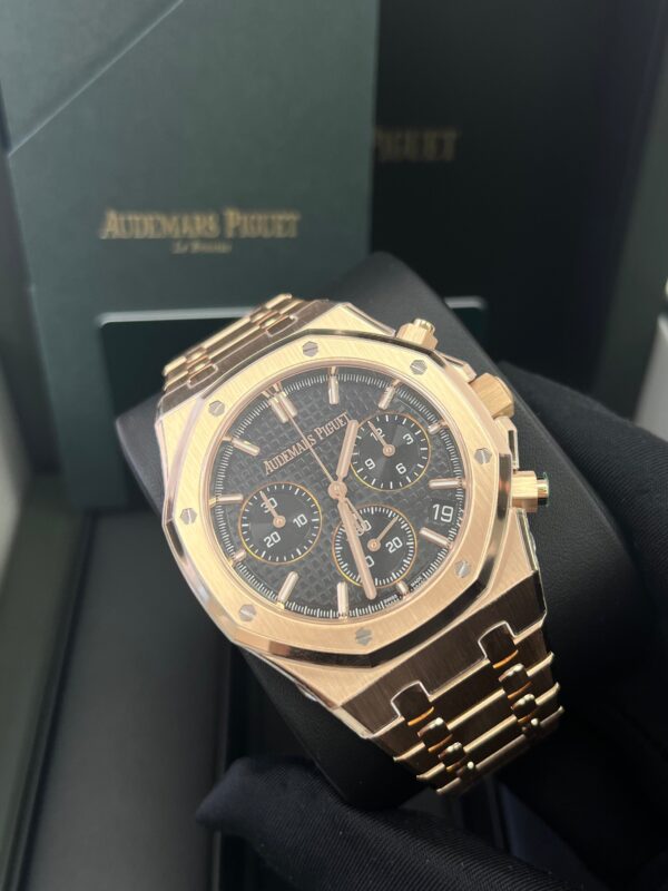 Audemars Piguet Royal Oak Chronograph Black dial 26240OR.OO.1320OR.06 - Image 6