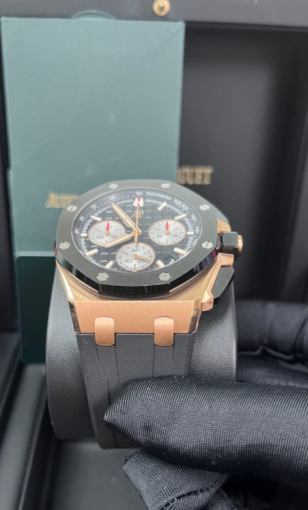 Audemars Piguet Royal Oak Offshore Selfwinding Chronograph (Ref # 26420RO.OO.A002CA.01) - Image 14