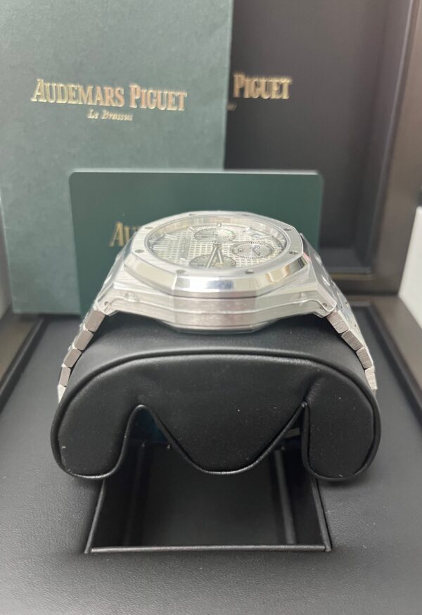 Audemars Piguet Royal Oak Chronograph White Dial 26240ST.OO.1320ST.07 - Image 5