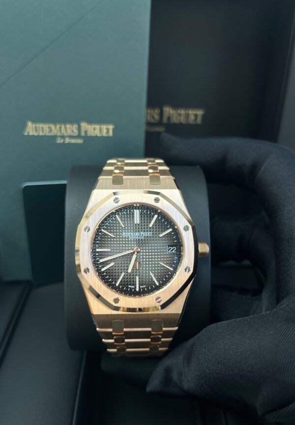 Audemars Piguet Royal Oak Jumbo "JUMBO" EXTRA-THIN Ref. 16202OR.OO.1240OR.02 - Image 13