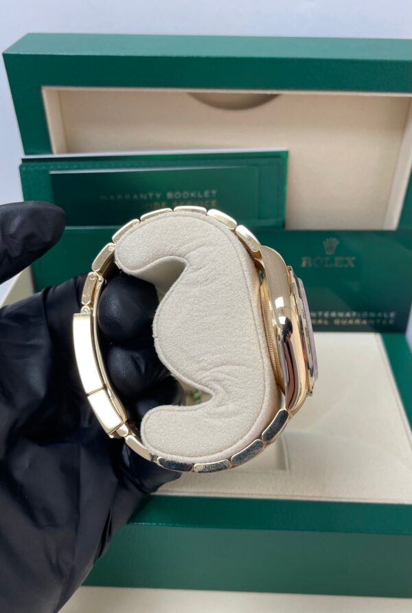 Rolex Yellow Gold Cosmograph Daytona 40 Watch - White Index Dial (Ref # 116508) - Image 9