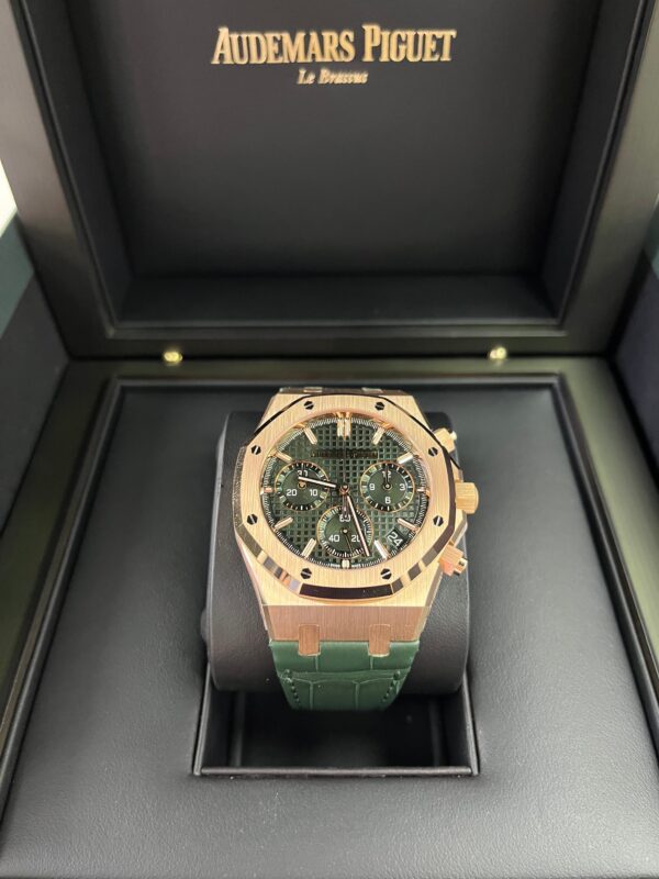 Audemars Piguet Royal Oak Chronograph Green Dial 26240OR.OO.D404CR.02 - Image 5