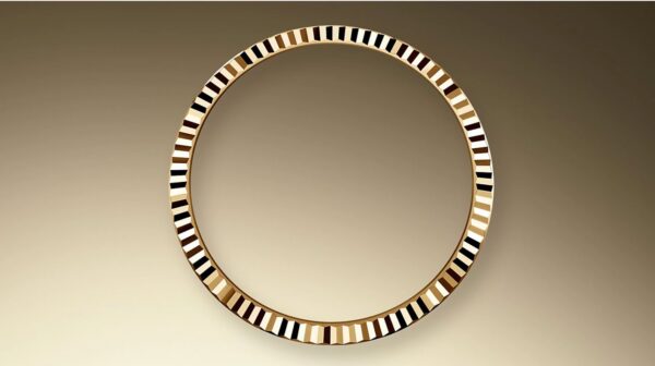 Rolex Yellow Gold Day-Date 36 Watch - Fluted Bezel - Champagne Diamond Dial - Diamond President Bracelet - Image 2