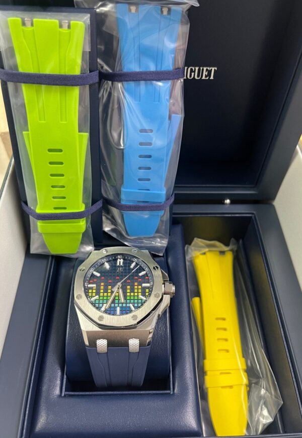 Royal Oak Offshore Selfwinding - Music Edition (Ref# 15600TI.OO.A343CA.01) - Image 5