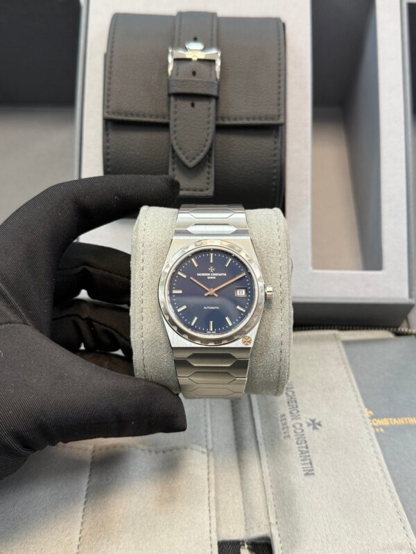 Vacheron Constantin Blue Dial Steel Historiques 222 Reference #  4200H/222A-B934 - Image 4