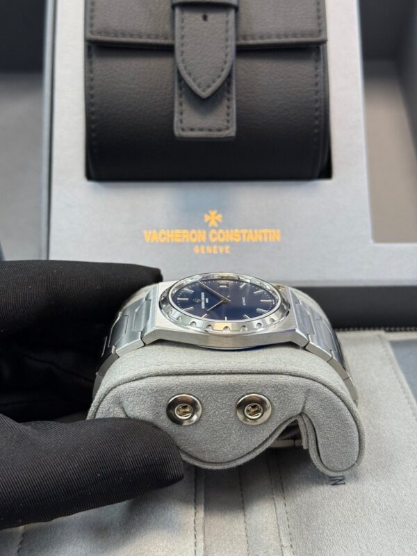 Vacheron Constantin Blue Dial Steel Historiques 222 Reference #  4200H/222A-B934 - Image 14