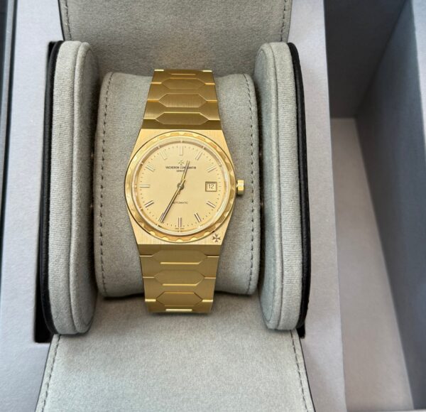 Vacheron Constantin Historiques 222 4200H/222J-B935 37 mm Yellow Gold - Image 11