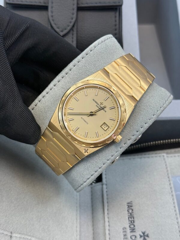 Vacheron Constantin Historiques 222 4200H/222J-B935 37 mm Yellow Gold - Image 17