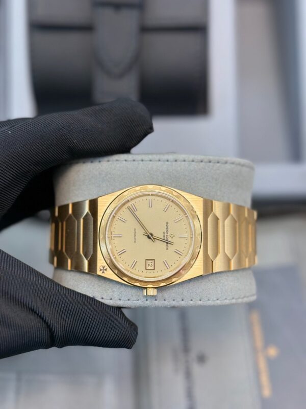 Vacheron Constantin Historiques 222 4200H/222J-B935 37 mm Yellow Gold - Image 7