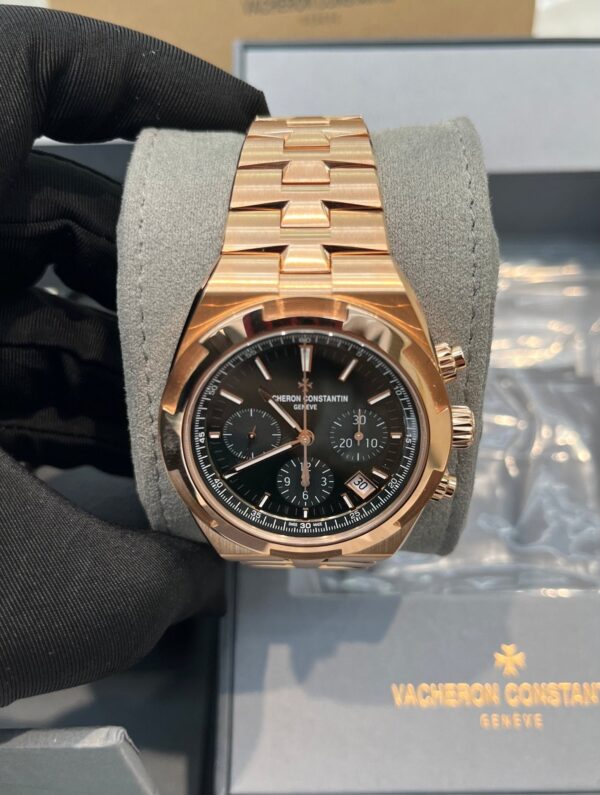 Vacheron Constantin Overseas Chronograph Rose Gold Green Dial 5520V/210R-B966 - Image 3