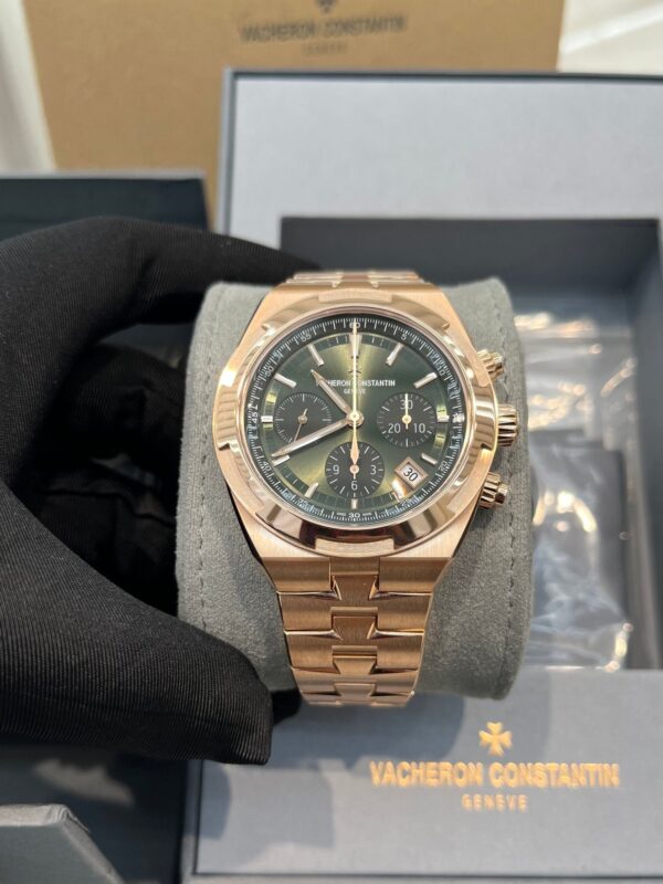 Vacheron Constantin Overseas Chronograph Rose Gold Green Dial 5520V/210R-B966 - Image 14