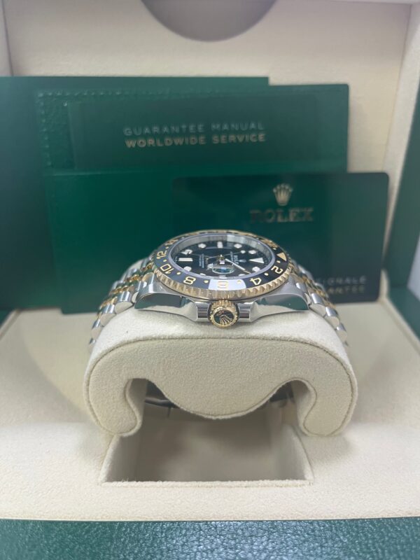 Rolex GMT-Master II Two-Tone Black Jubilee 126713GRNR - Image 9