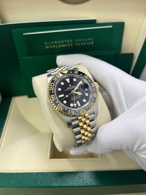 Rolex GMT-Master II Two-Tone Black Jubilee 126713GRNR - Image 4