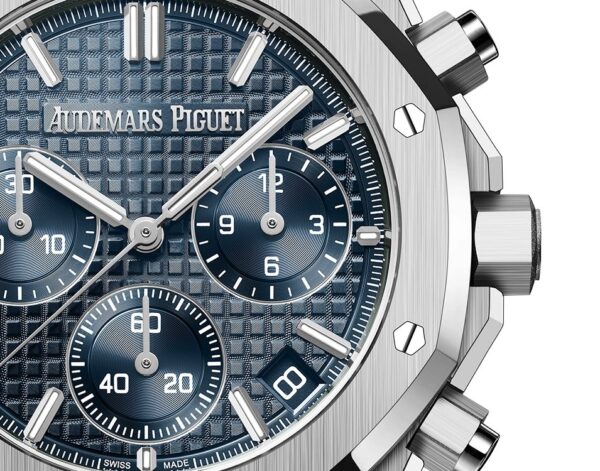 Audemars Piguet ROYAL OAK “50TH ANNIVERSARY” STEEL BRACELET BLUE DIAL 26240ST.OO.1320ST.01 - Image 8