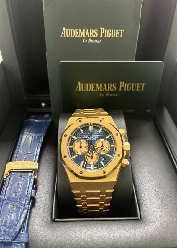 Audemars Piguet Royal Oak Selfwinding Chronograph/ 18k Rose Gold/ Blue Dial/ Pink Sub-Dials (26331OR.OO.D315CR.01) - Image 5