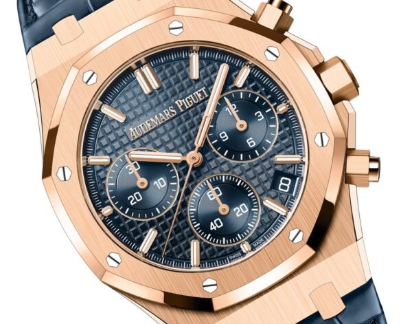 Audemars Piguet ROYAL OAK SELFWINDING CHRONOGRAPH “50TH ANNIVERSARY” BLUE STRAP BLUE DIAL (Ref # 26240OR.OO.D315CR.01) - Image 3