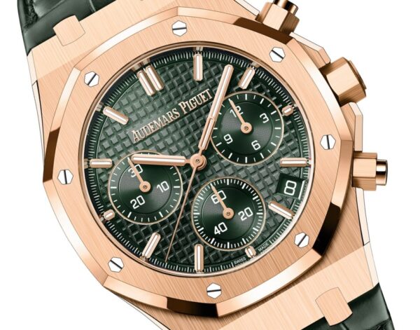 Audemars Piguet ROYAL OAK SELFWINDING CHRONOGRAPH “50TH ANNIVERSARY” GREEN DIAL GREEN STRAP (Ref # 26240OR.OO.D404CR.01) - Image 5