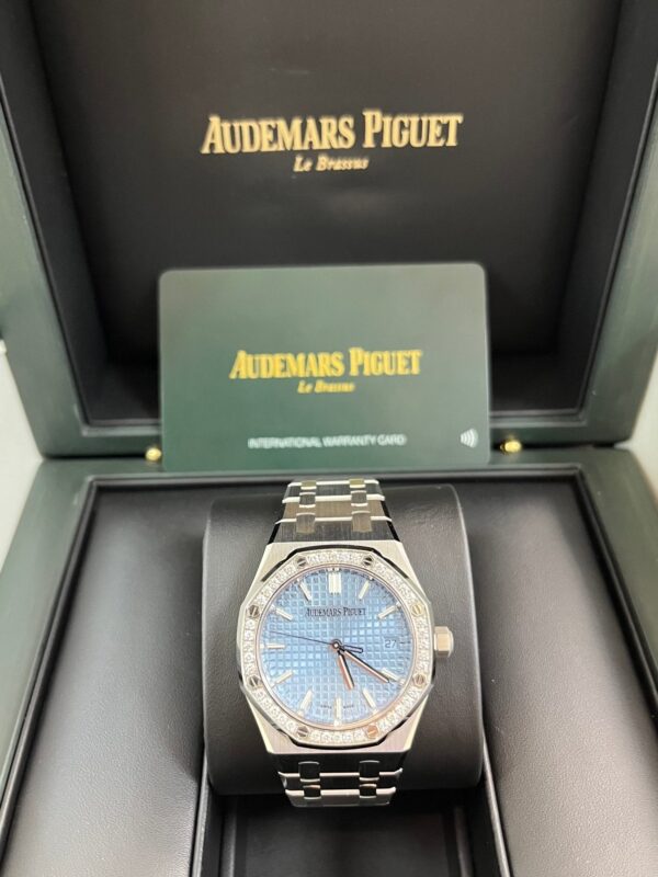 Audemars Piguet Royal Oak Selfwinding Ice Blue Dial 77451ST.ZZ.1361ST.03 - Image 11