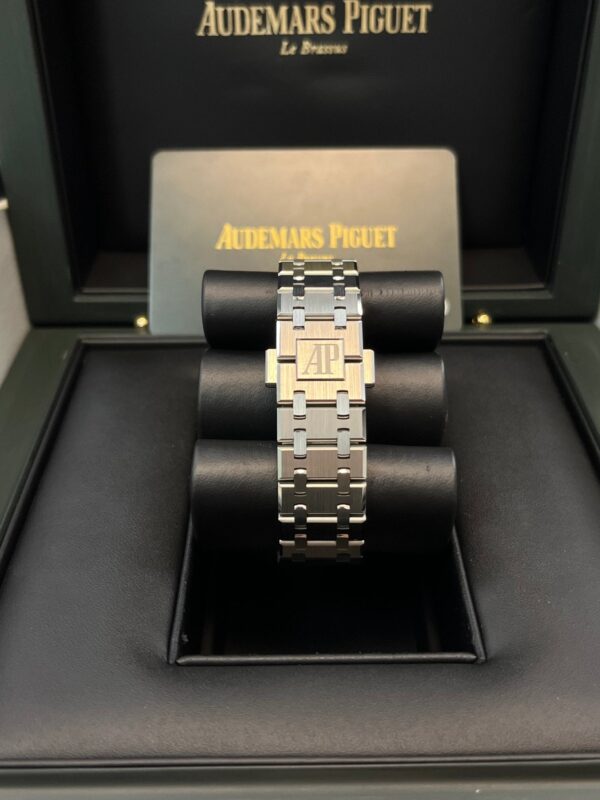 Audemars Piguet Royal Oak Selfwinding Ice Blue Dial 77451ST.ZZ.1361ST.03 - Image 13