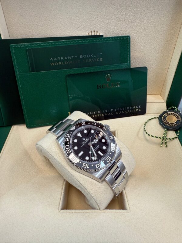 GMT-Master II Black Grey Bezel Oyster Bracelet "Bruce Wayne" 126710GRNR - Image 14